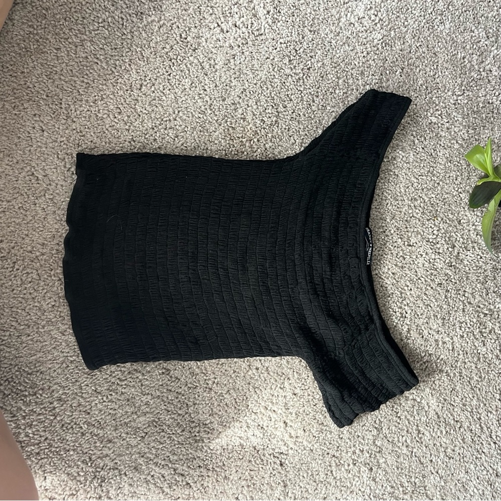 {Brandy Melville} Off the Shoulder Top